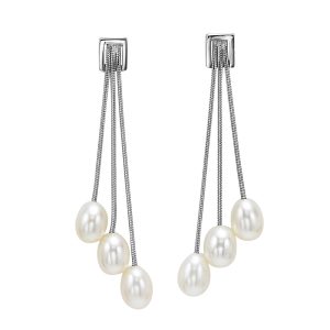 Silver Pearl Earring