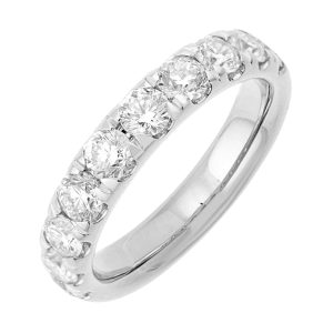 18Kt White Gold Diamond 1 1/2Ctw Ring