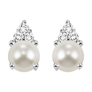 10Kt White Gold Diamond 1/25Ctw & Pearl Earring