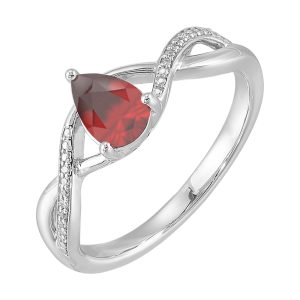 Silver Diamond 1/20Ctw & Garnet 5/6Ctw Ring