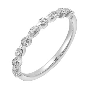 Marquise and round diamonds in alternate pattern in a captivating single prong look, dance on this band set half way along with comfort fit inside.
